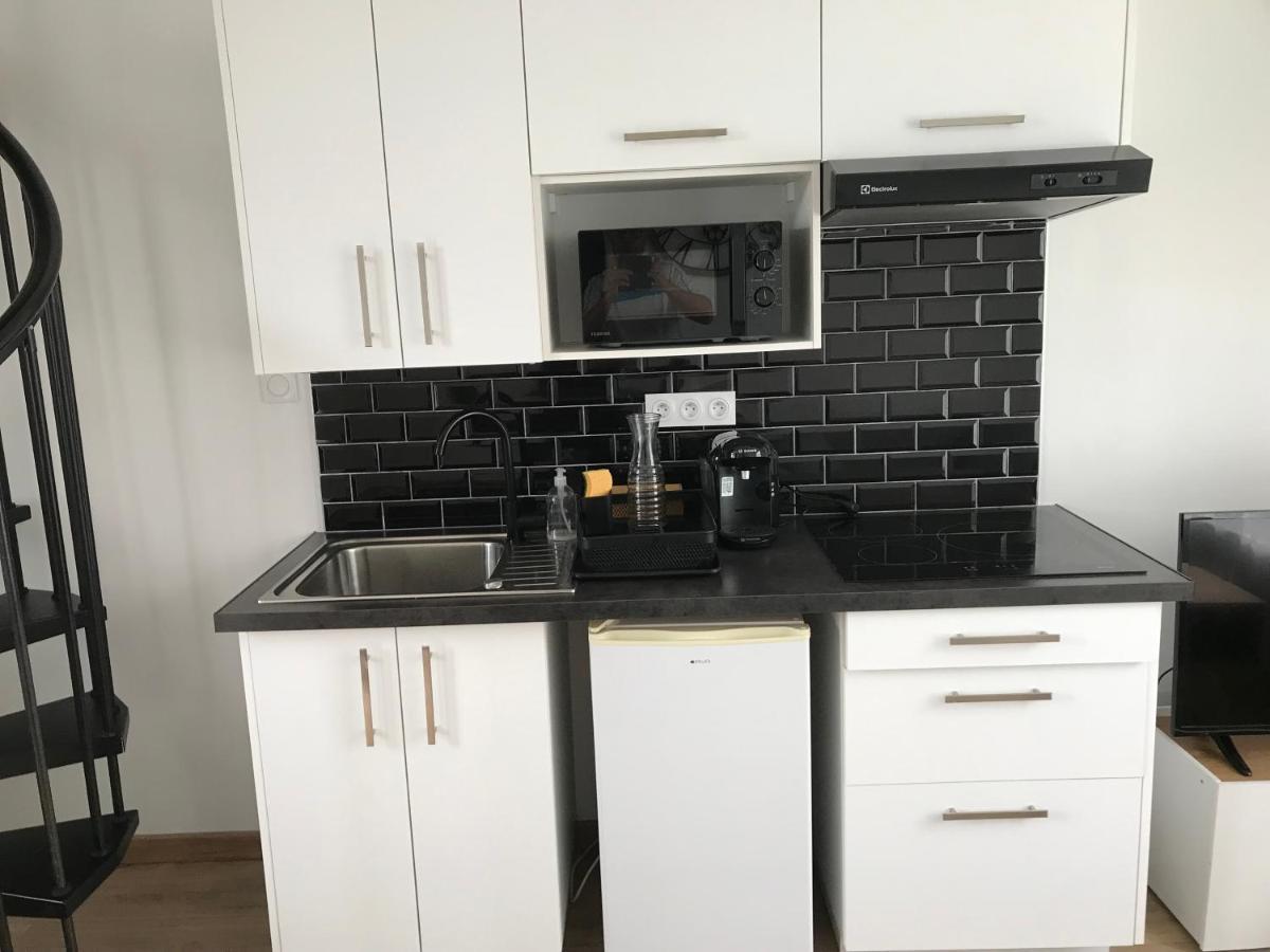 Logement T2-Rue-Maisonnette Sncf-엉부와스 외부 사진