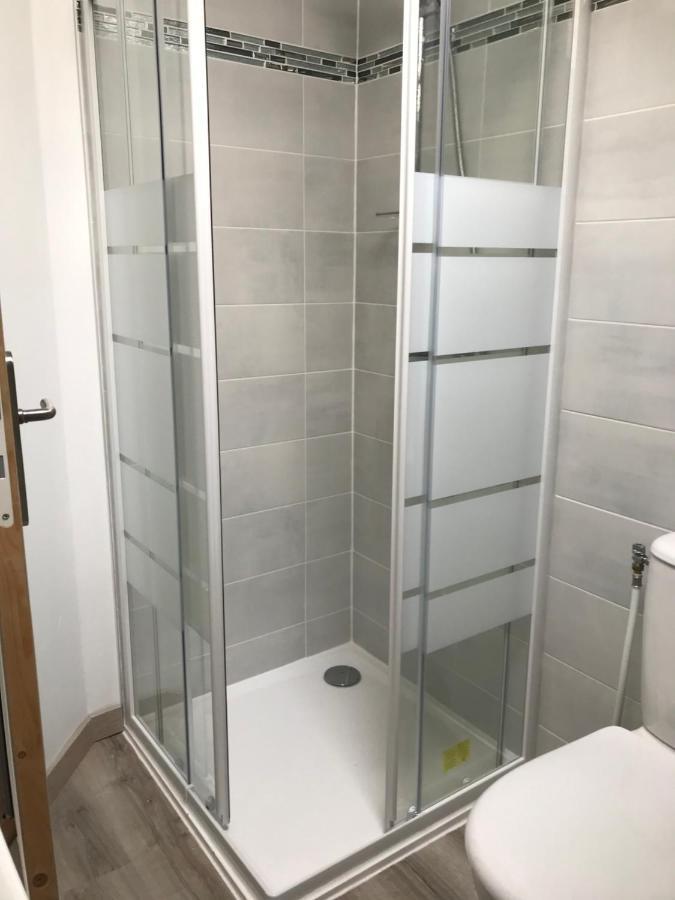 Logement T2-Rue-Maisonnette Sncf-엉부와스 외부 사진