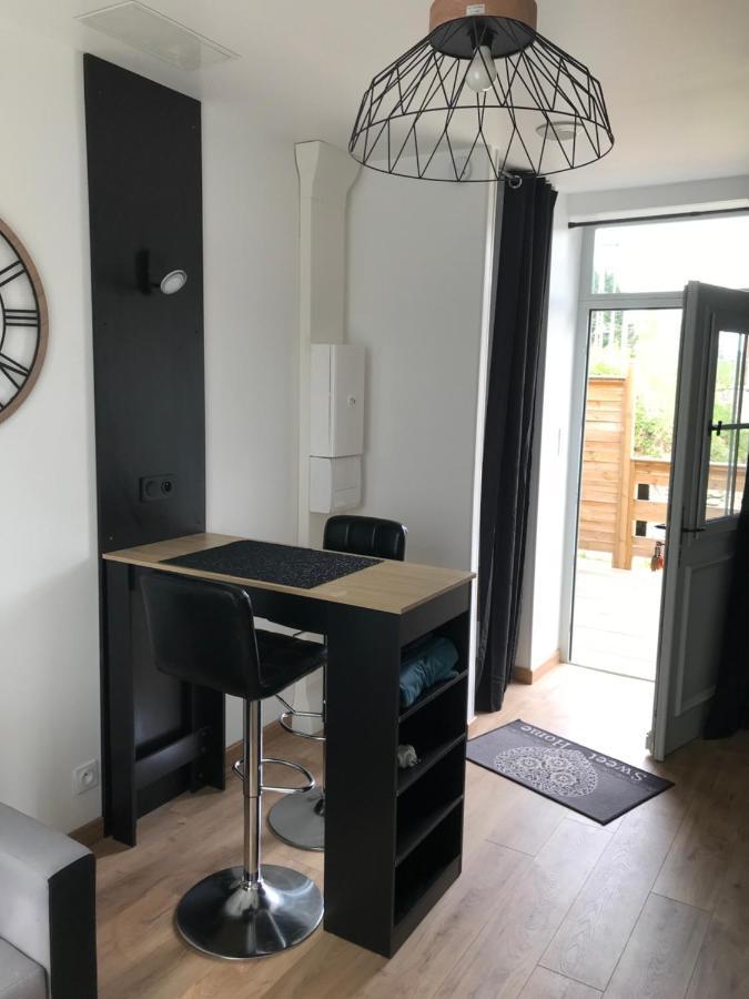 Logement T2-Rue-Maisonnette Sncf-엉부와스 외부 사진